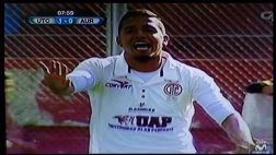 Reimond Manco anotó este golazo para UTC ante Aurich