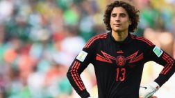 'Memo' Ochoa, el gran arquero de Brasil 2014 está sin equipo