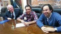 Álvaro Recoba posterga su retiro y jugará una temporada más