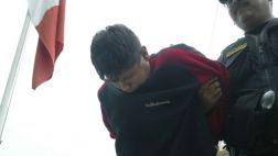 Marinos fueron capturados al intentar robar en centro comercial
