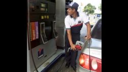 Venezuela: rechazan aumento de la gasolina más barata del mundo