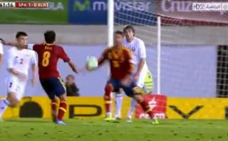 Así fue el último gol de Xavi con la selección española
