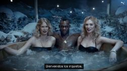 El 'inquieto' Mario Balotelli en curiosa publicidad