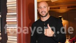 Reina pasó exámenes en el Bayern y mañana firmará su contrato