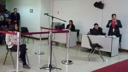 Eva Bracamonte abandona audiencia por problemas de salud