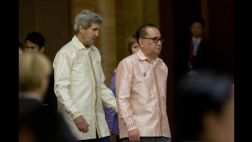 Kerry es regañado por su homólogo chino por llegar tarde