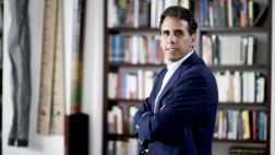 Suspender ISC, bajar IR, eliminar ITAN, por Aldo Mariátegui