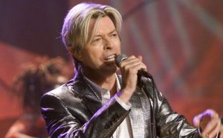 David Bowie: lanzan imperdible recopilatorio de su carrera