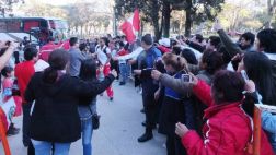 ¿Por qué no recogieron a selección de vóley en el aeropuerto?