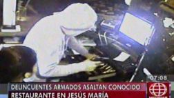 Delincuentes armados asaltaron el Rústica de Jesús María