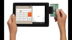 Amazon lanza lector de tarjetas de crédito para móviles