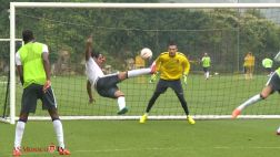 Radamel Falcao anotó este golazo en entrenamiento del Mónaco