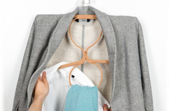 ¿Ropero lleno? Este colgador de ropa 'inteligente' lo soluciona