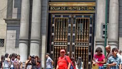 La bolsa limeña cayó debido al pesimismo de inversionistas