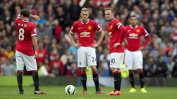 Manchester United cayó 2-1 ante Swansea en el debut de Van Gaal