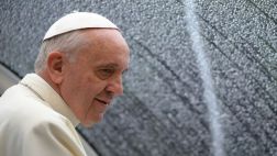 El Papa supera los 15 millones de seguidores en Twitter