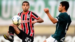 El Barcelona se reforzará con lateral brasileño del Sao Paulo