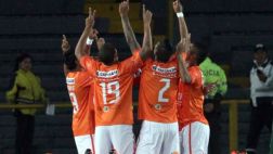 Vallejo ganó 2-1 a Millonarios en Colombia por la Sudamericana