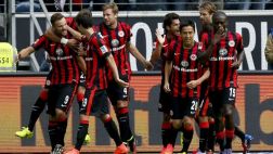 Eintracht Frankfurt con Carlos Zambrano venció 1-0 al Friburgo