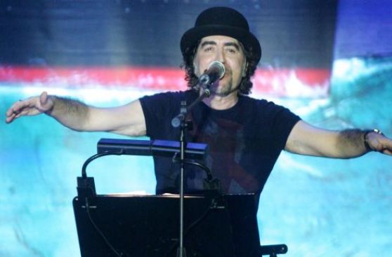 Joaquín Sabina dijo en Perú ser hincha de Alianza Lima