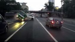 VIDEO: Terrible accidente causado por una grúa