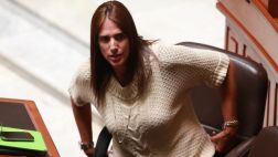 ¿Por qué cambió su voto la congresista Gaby Pérez del Solar?