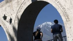 Presidenta del JEE-Arequipa se desplaza con resguardo policial