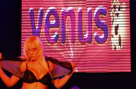 EE.UU.: Suspenden las filmaciones porno por posible caso de VIH