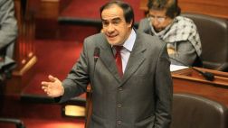 Yonhy Lescano quedaría fuera de Comisión López Meneses