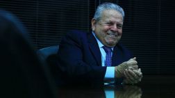 "Reapertura del Senado es el mejor homenaje a Felipe Osterling"