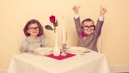 ¿Cómo navegar junto a tu hijo en un mundo hecho para adultos?