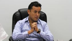 Acuña fue inhabilitado un año y no podrá postular a la FPF