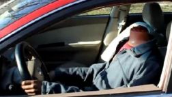 VIDEO: ¿Qué pasa cuando conduces 'sin cabeza'?