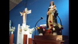La santa, el poeta, la natura, por Josefina Barrón