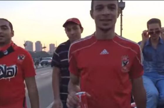 Esto le pasa a una mujer que camina sola en El Cairo