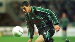 Se cumplen 15 años del primer gol de Pizarro en Bundesliga