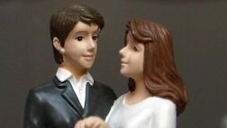 La felicidad de los recién casados se agota a los dos años