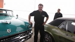 Chip Foose, el artista en remodelar y restaurar vehículos