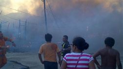 Casma: incendio destruyó dos manzanas de un pueblo joven