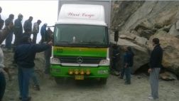 Carretera Panamericana Sur es abierta parcialmente en Arequipa