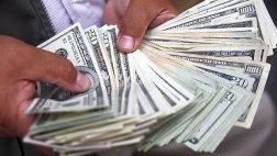 Valor del dólar retrocede levemente y bolsa local abre al alza
