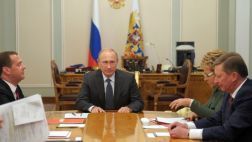 Rusia aumentará fuerza militar en Crimea por crisis en Ucrania