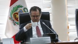 Falconí resignado por fallo del JNE que rechazó su candidatura
