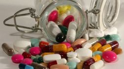Estudio: Hospitales prescriben innecesariamente antibióticos