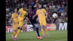 Piqué anotó de cabeza el primer gol del Barcelona