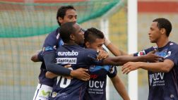 César Vallejo ganaba con estos goles al U de Sucre en Bolivia