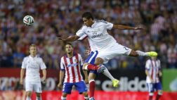 Real Madrid amplía contrato de Varane hasta junio de 2020