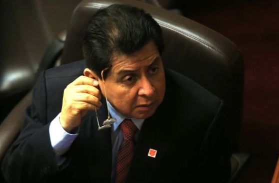José León respondió ante fiscal por presuntos nexos con narco