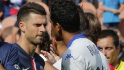 Brandao suspendido 6 meses por cobarde agresión a Thiago Motta