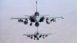 Francia inicia los bombardeos contra el Estado Islámico